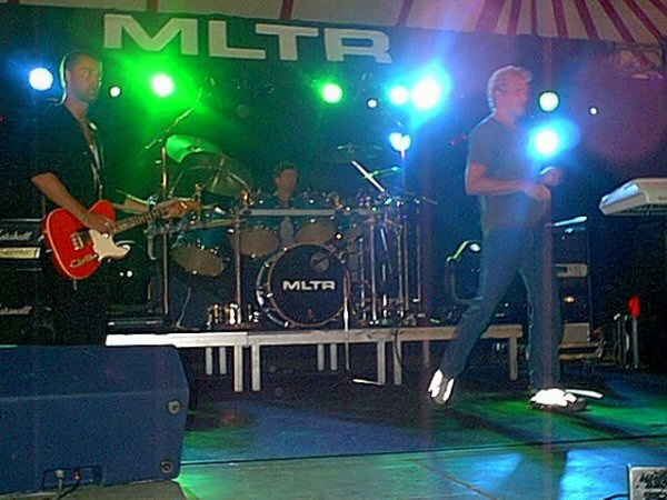 2001-08-04-Denmark-Roskilde-Festival/Mandy/Misc1