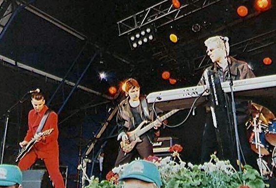 1997-00-00-Denmark-Jyllerup-Festival/Mandy/Misc2